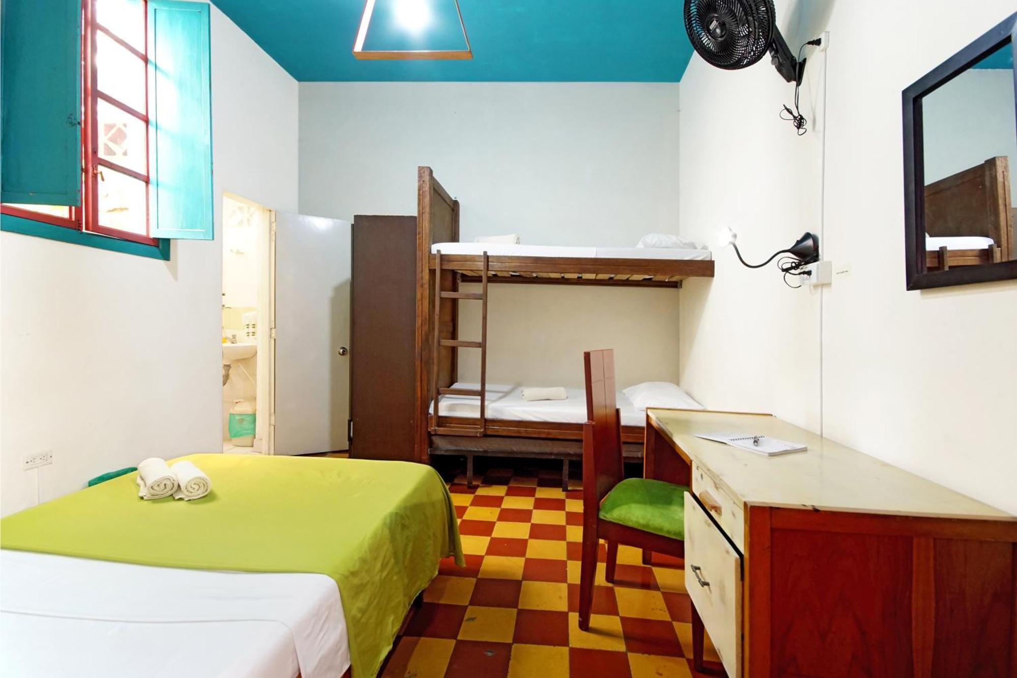 Ding-Dong Hostel Cali Eksteriør bilde